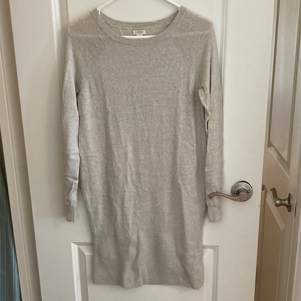 J Crew Women’s size small light weight grey sweater dress